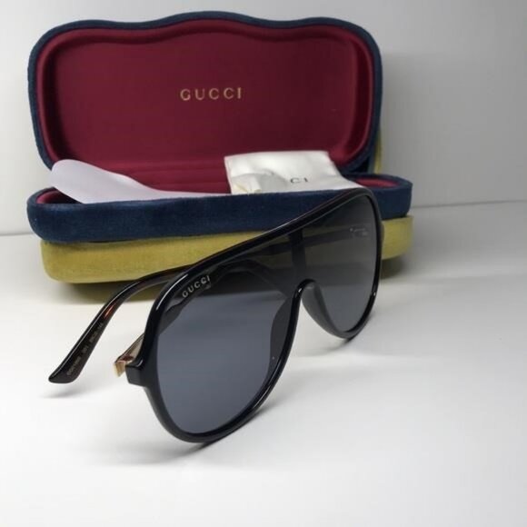 New Authentic Black Men Gold Frame Shades | Grey Lens | Unisex - Picture 4 of 12